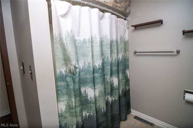 71 Trails End, Toronto, OH 43964