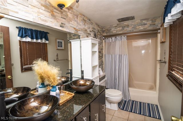 71 Trails End, Toronto, OH 43964