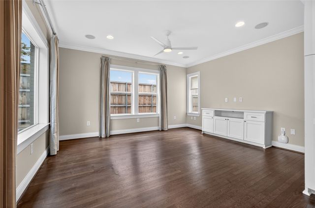 4009 Prescott Avenue, Dallas, TX 75219