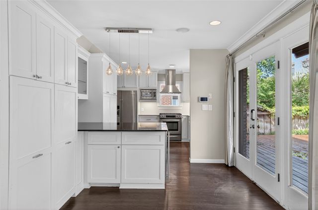 4009 Prescott Avenue, Dallas, TX 75219