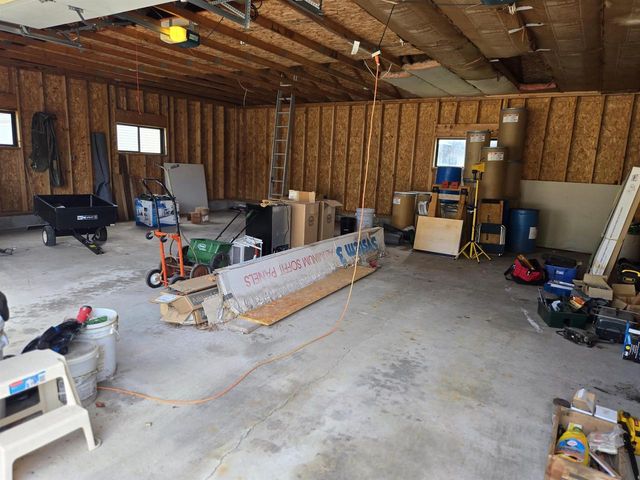 2020 HERMAN ROAD, Manitowoc, WI 54220