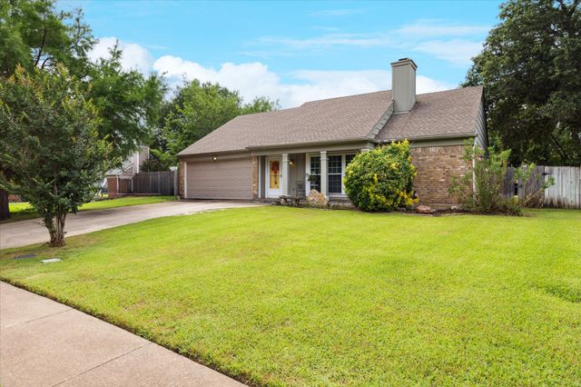 5020 Timber Creek Road, Flower Mound, TX 75028
