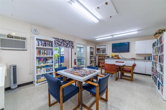 4112 HAMPTON DRIVE, New Port Richey, FL 34652