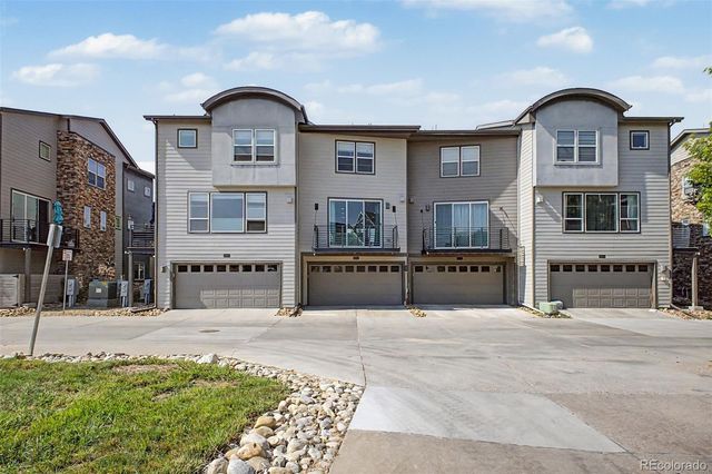 2586 Meadows Boulevard C, Castle Rock, CO 80109