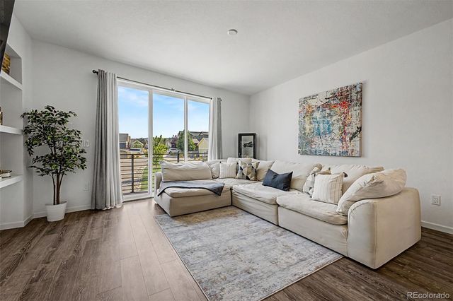 2586 Meadows Boulevard C, Castle Rock, CO 80109