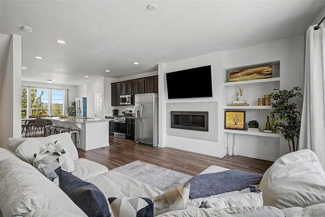 2586 Meadows Boulevard C, Castle Rock, CO 80109