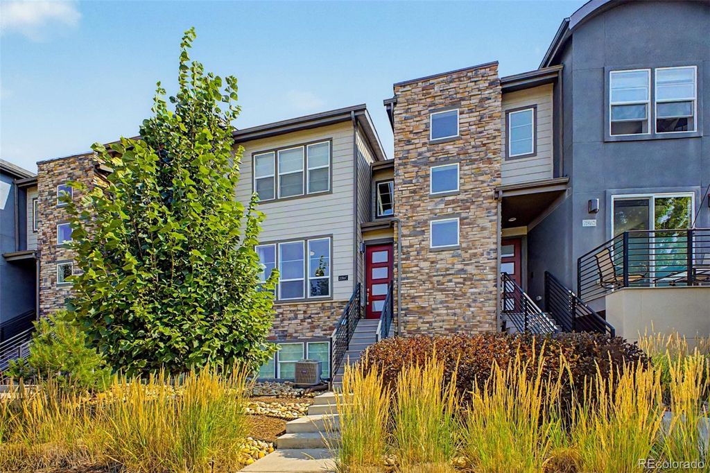 2586 Meadows Boulevard C, Castle Rock, CO 80109