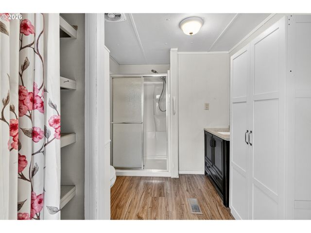205 S 54TH St 80, Springfield, OR 97478