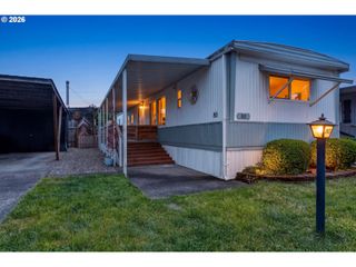 205 S 54TH St 80, Springfield, OR 97478