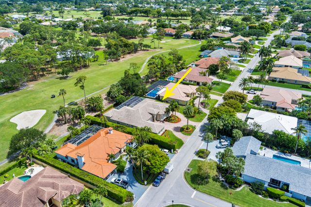 594 N Country Club Drive, Atlantis, FL 33462