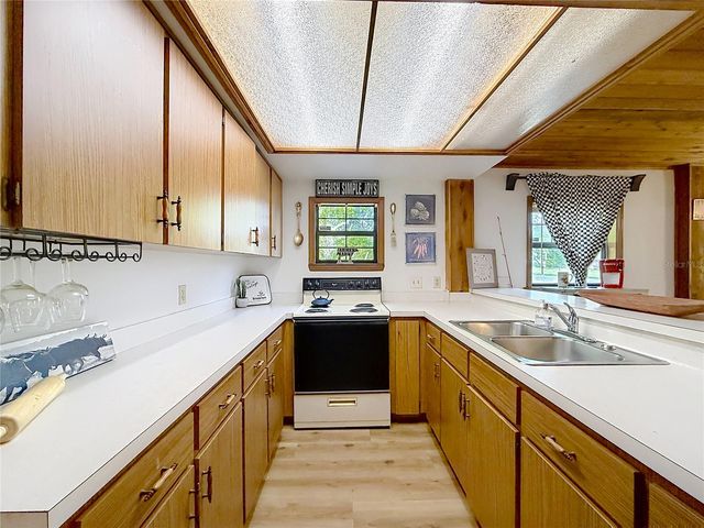 5120 W MARGE LANE, Dunnellon, FL 34433