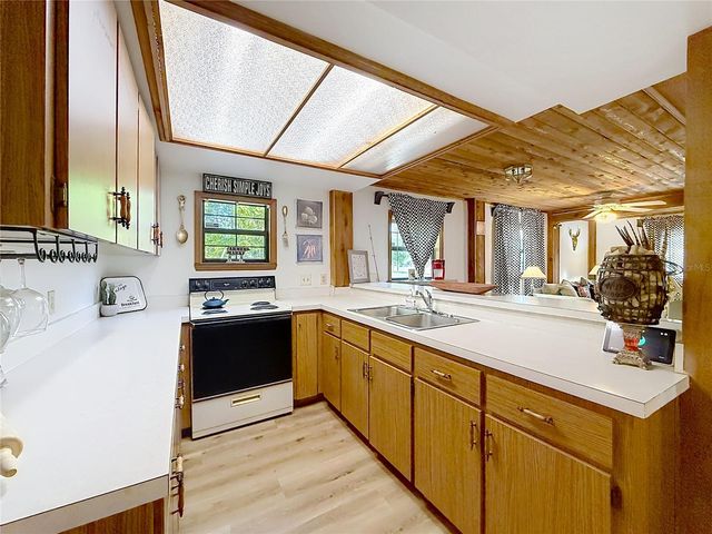 5120 W MARGE LANE, Dunnellon, FL 34433