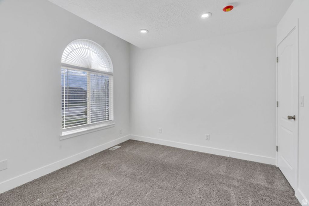 Image 19 of property listing at 1275 E MURDOCK DR, American Fork, UT 84003