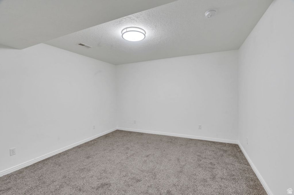 Image 34 of property listing at 1275 E MURDOCK DR, American Fork, UT 84003