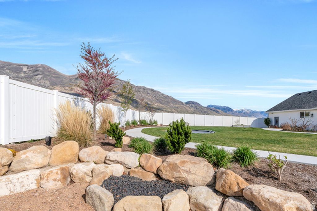 Image 50 of property listing at 1275 E MURDOCK DR, American Fork, UT 84003