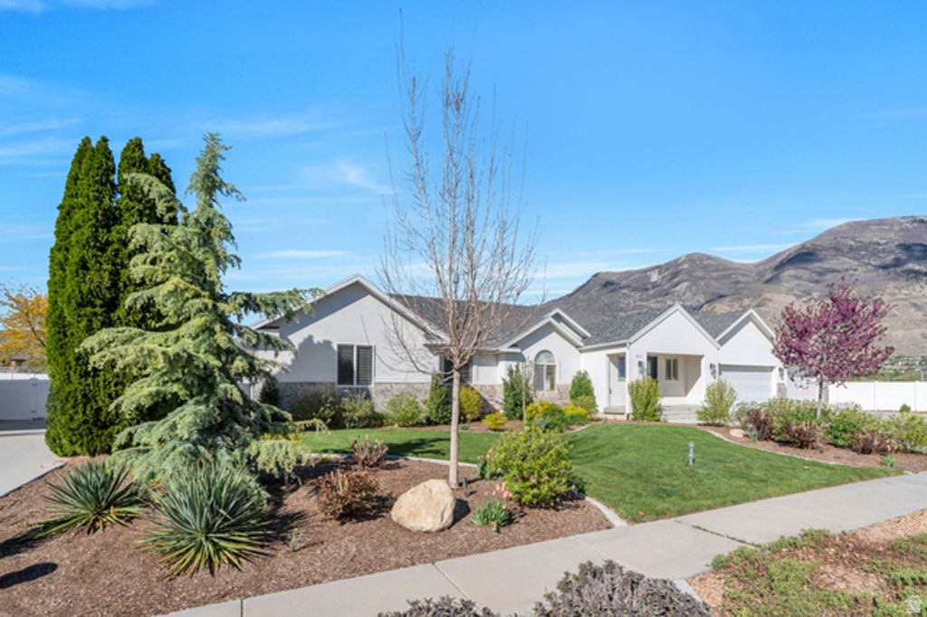 Image 7 of property listing at 1275 E MURDOCK DR, American Fork, UT 84003