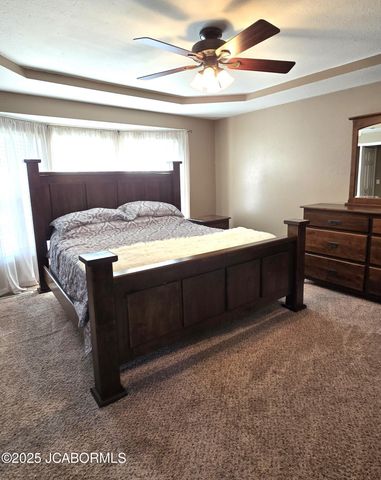 10862 OLD BARN ROAD, Holts Summit, MO 65043