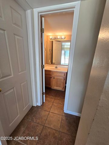 10862 OLD BARN ROAD, Holts Summit, MO 65043