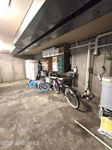 10862 OLD BARN ROAD, Holts Summit, MO 65043