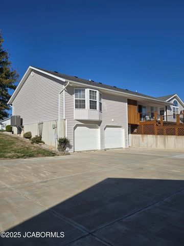 10862 OLD BARN ROAD, Holts Summit, MO 65043