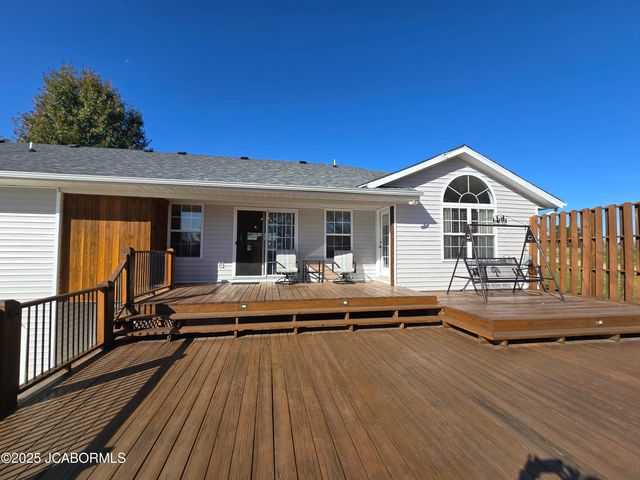 10862 OLD BARN ROAD, Holts Summit, MO 65043