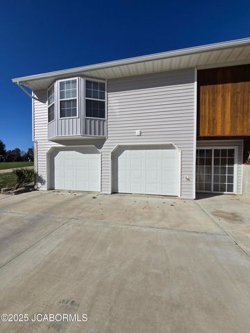 10862 OLD BARN ROAD, Holts Summit, MO 65043