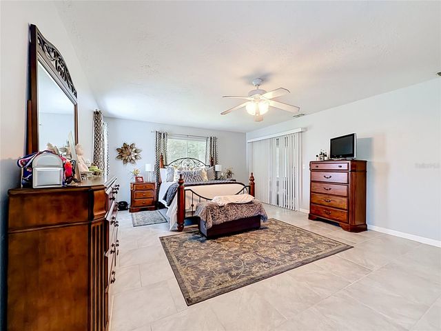2405 SE 52ND AVENUE, Ocala, FL 34480