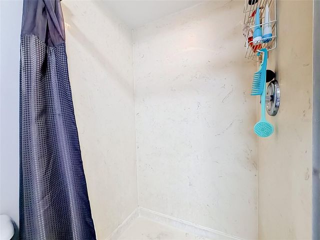 2405 SE 52ND AVENUE, Ocala, FL 34480