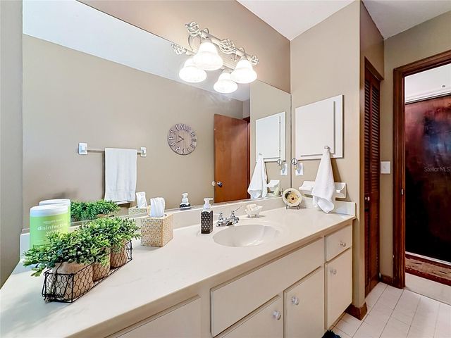 2405 SE 52ND AVENUE, Ocala, FL 34480
