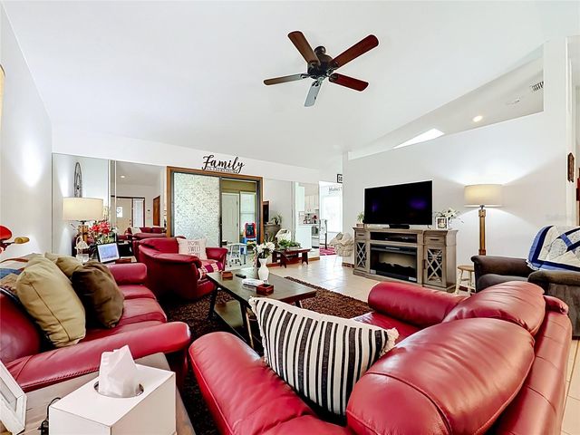 2405 SE 52ND AVENUE, Ocala, FL 34480