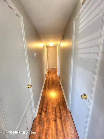 10881 KEY CORAL Drive, Jacksonville, FL 32218