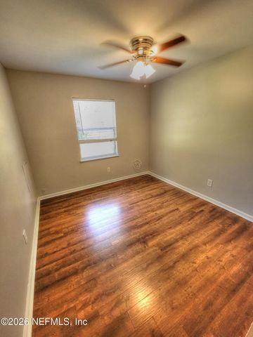 10881 KEY CORAL Drive, Jacksonville, FL 32218