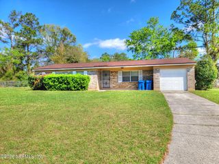 10881 KEY CORAL Drive, Jacksonville, FL 32218
