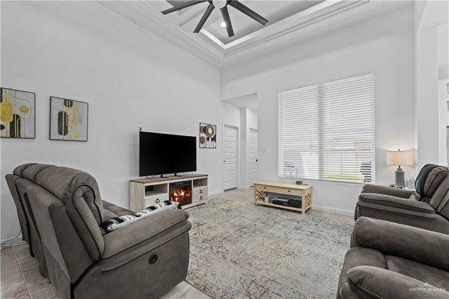 2729 E Conroe Road, Edinburg, TX 78542