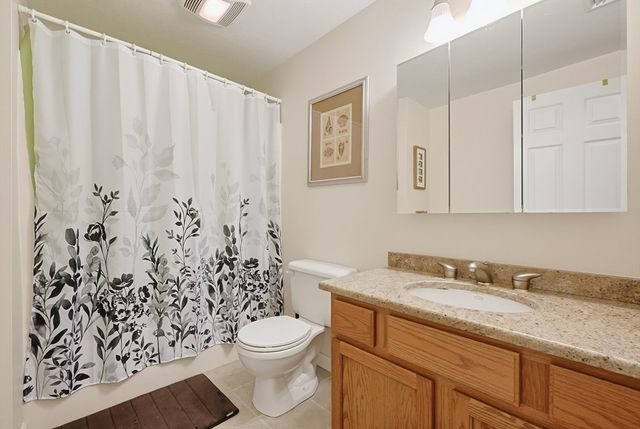 28 Heritage Path, Millis, MA 02054