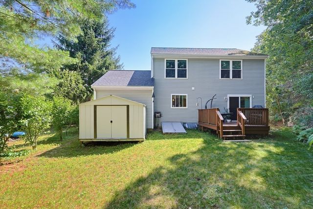 28 Heritage Path, Millis, MA 02054