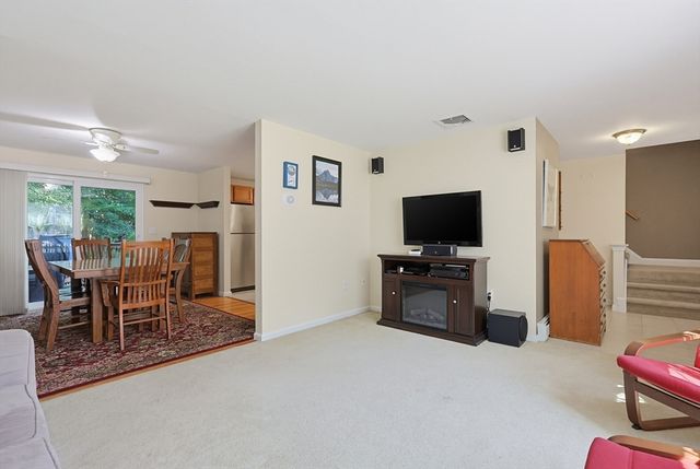 28 Heritage Path, Millis, MA 02054