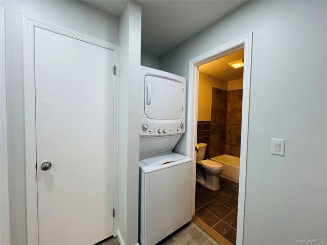 1 Ruth Court, Middletown, NY 10940