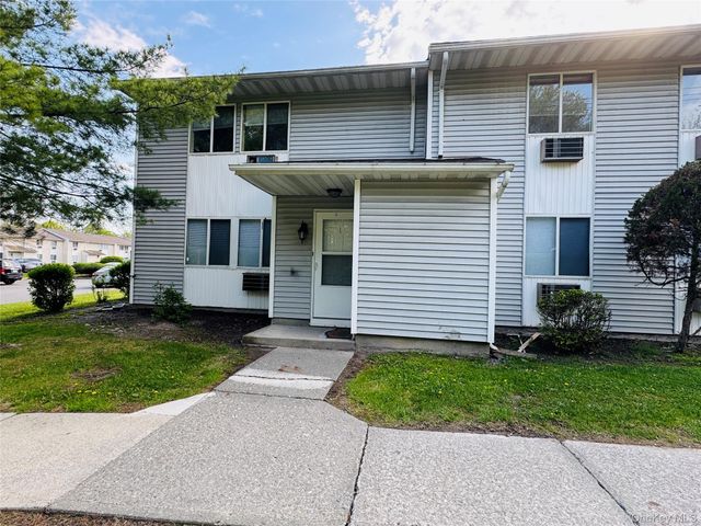 1 Ruth Court, Middletown, NY 10940