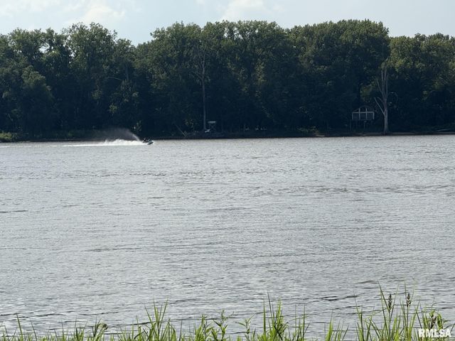 1483 N County Road 1500 N Road Building 9 Lots 11 12 13, Gladstone, IL 61437