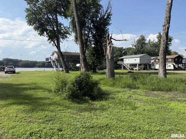 1483 N County Road 1500 N Road Building 9 Lots 11 12 13, Gladstone, IL 61437