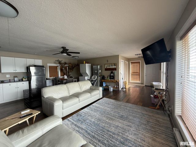 1483 N County Road 1500 N Road Building 9 Lots 11 12 13, Gladstone, IL 61437