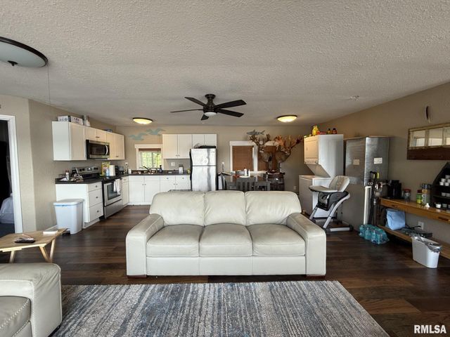 1483 N County Road 1500 N Road Building 9 Lots 11 12 13, Gladstone, IL 61437