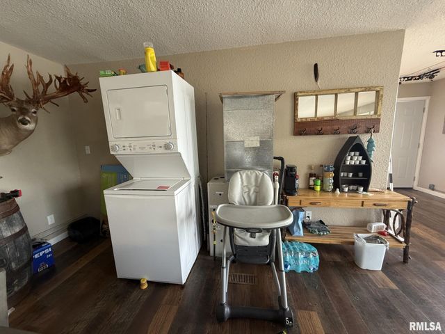 1483 N County Road 1500 N Road Building 9 Lots 11 12 13, Gladstone, IL 61437