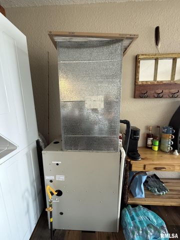 1483 N County Road 1500 N Road Building 9 Lots 11 12 13, Gladstone, IL 61437