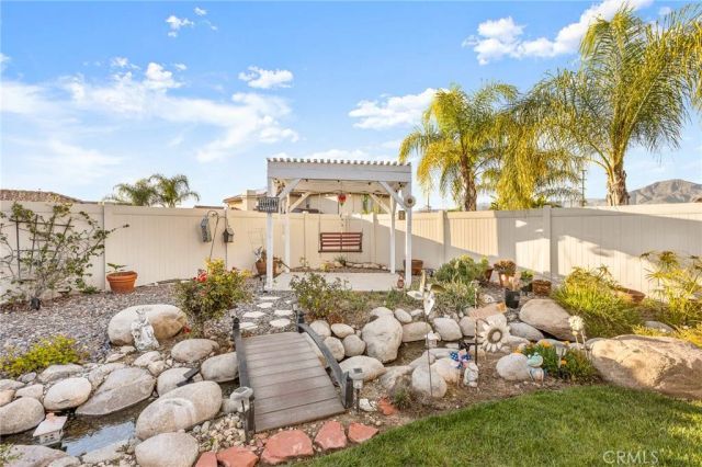 1575 N Grove, Redlands, CA 92374