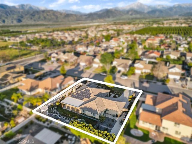 1575 N Grove, Redlands, CA 92374