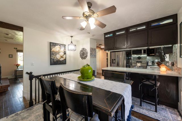 10032 S BLOSSOM DR, Sandy, UT 84092