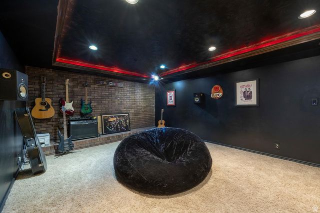 10032 S BLOSSOM DR, Sandy, UT 84092