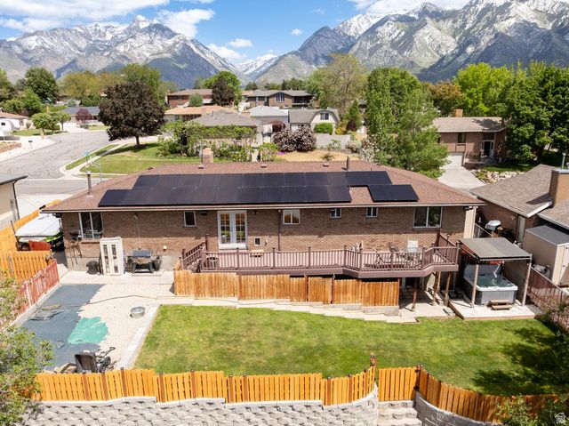 10032 S BLOSSOM DR, Sandy, UT 84092
